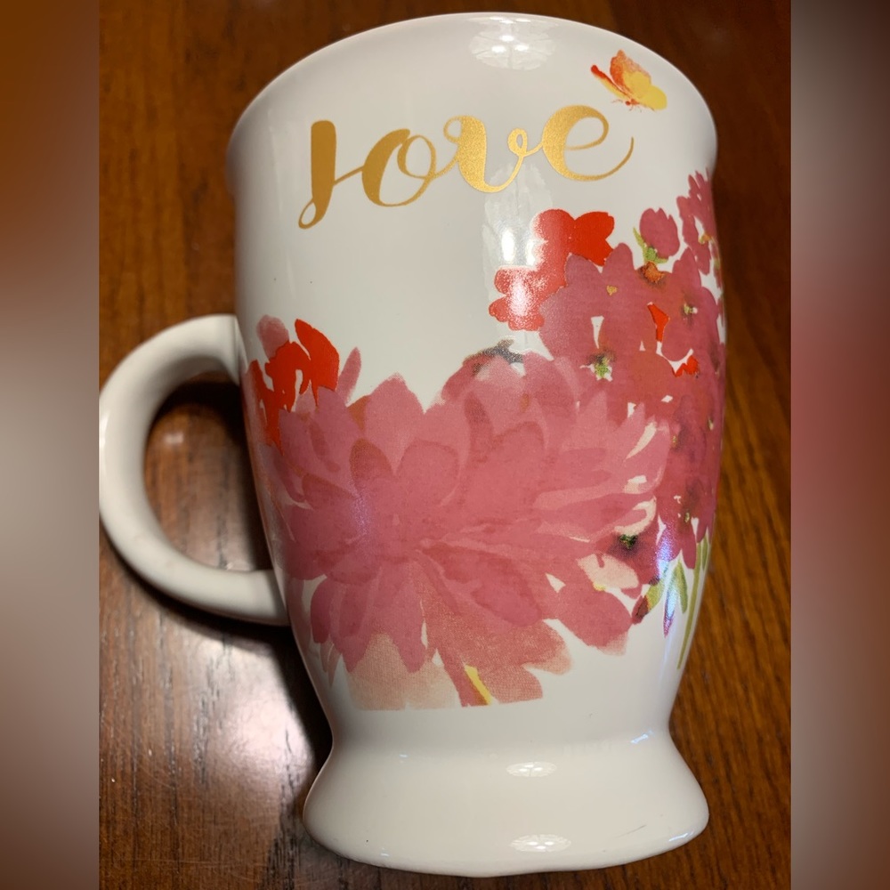 Gibson Home “Love” Mug
